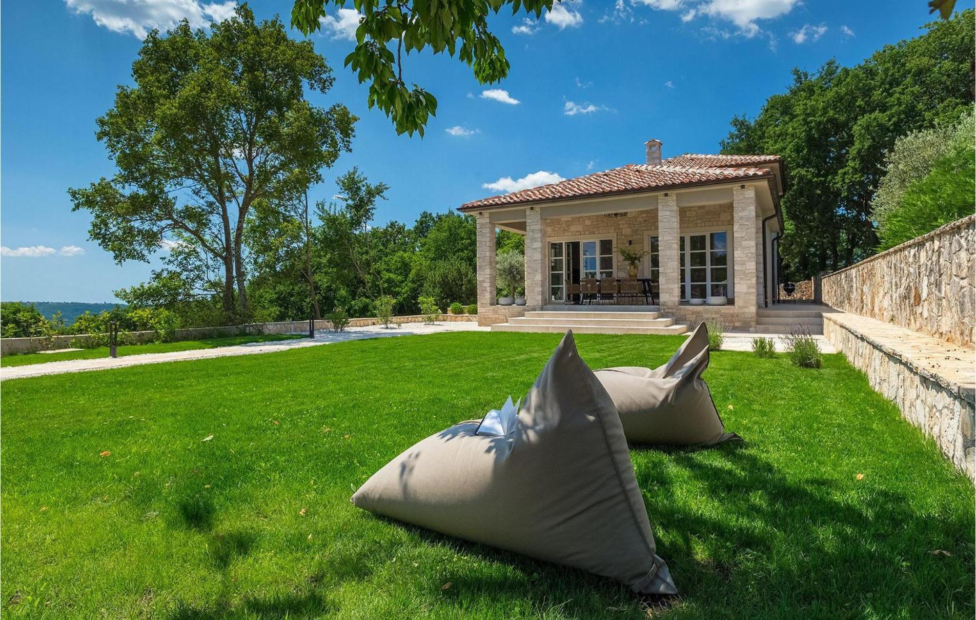 Faturi Ferienhaus
